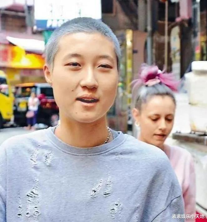 吴绮莉过节思念女儿，期待和女儿团聚，吴卓林仍旧不想回家