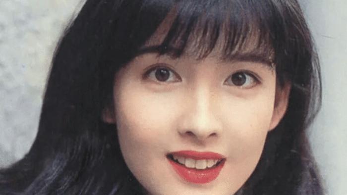 周慧敏|周慧敏含泪告别15年婚姻，宣布离婚！倪震曾出轨8次恐净身出户