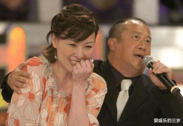 王美华|王美华: 18岁时为了钱嫁曾志伟, 为何却在连生两胎后选择了净身出户