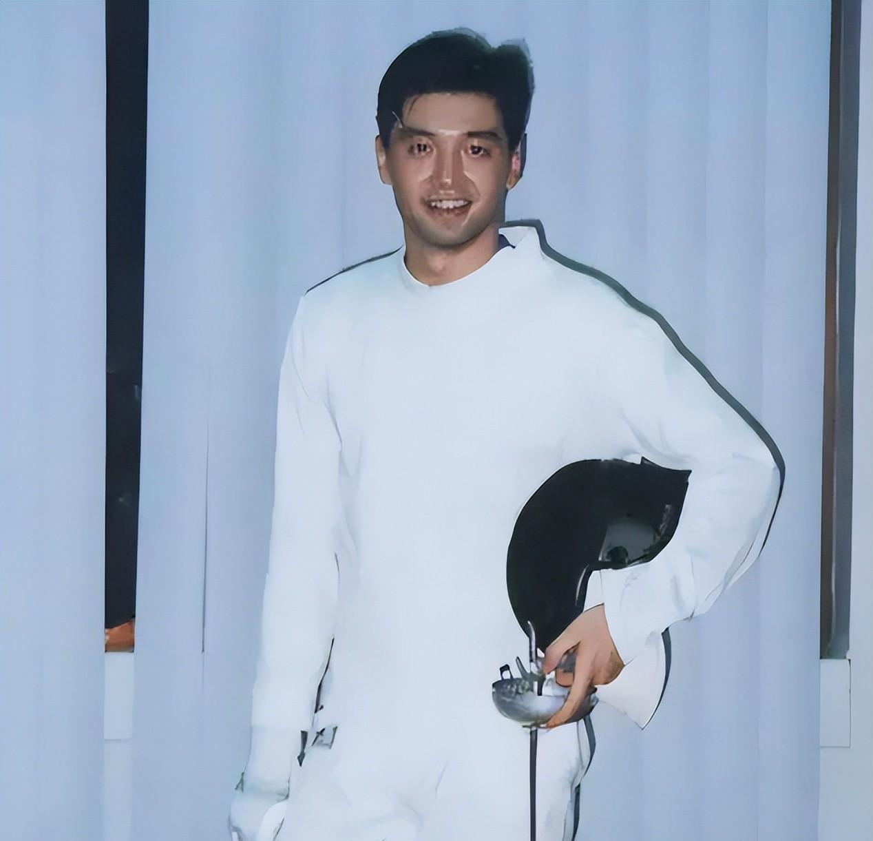 王策|王策:从击剑运动员到模特又到演员,霸总气场全开成实力派演员