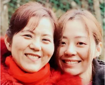 张靓颖|离婚4年后,回头再看冯轲张靓颖二人境遇,夫妻差距一目了然