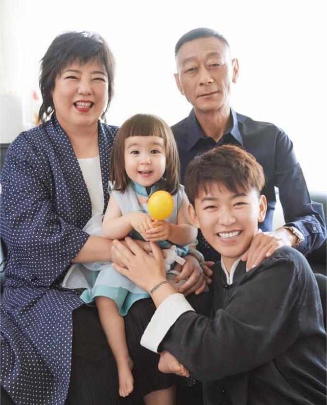 戚薇|戚薇林子君的陈年往事再次冲上热搜，恳请网友们手下留情吧