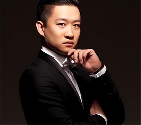 这一次,"天生反骨"的曹云金,终于清醒了! - 育儿资讯(主打网)