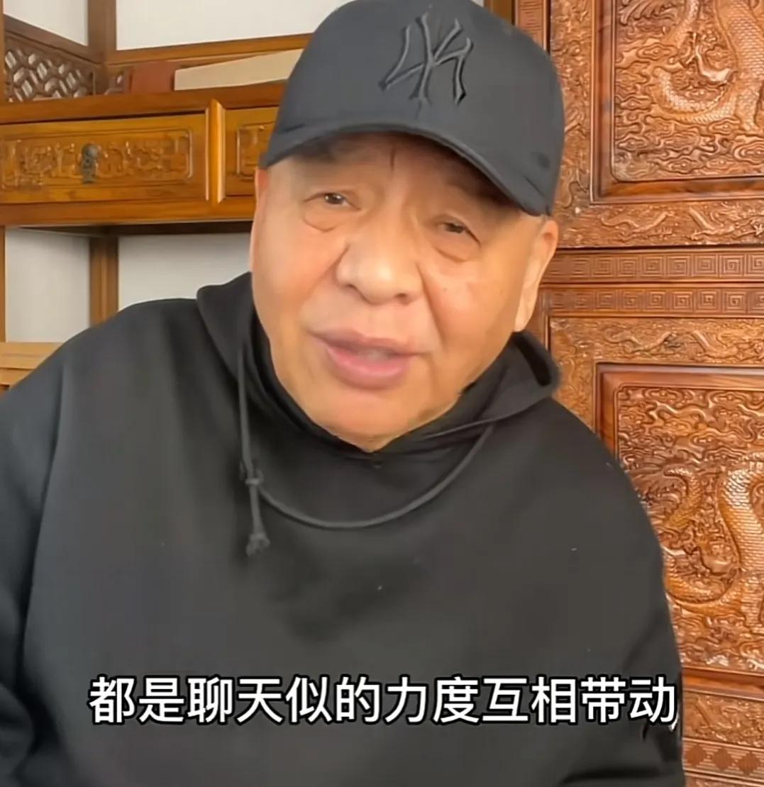 岳云鹏|相声界前辈出面点评岳云鹏相声一针见血，小岳岳终于有台阶下了