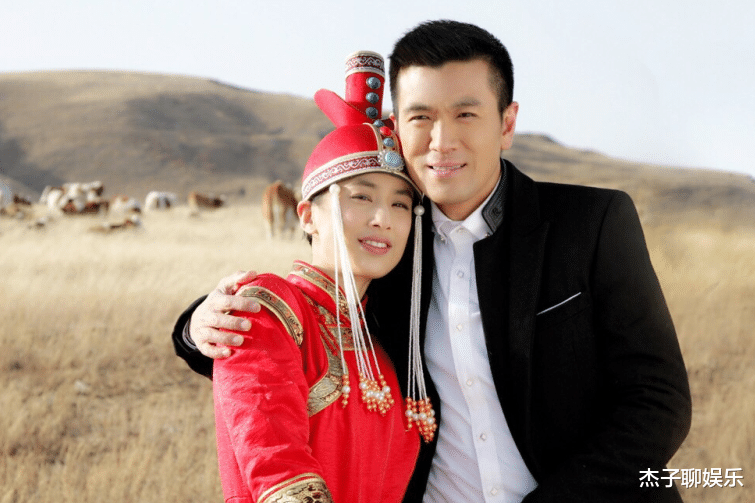 |杨子首谈黄圣依被封杀内幕,赔偿后卡里只剩3万,大方感谢周星驰