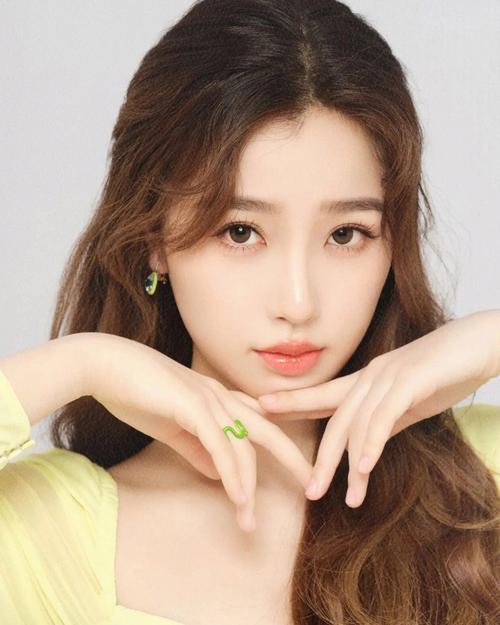 娱乐圈|表面是艺人,实际背景通天的10位女星,她们最不怕的就是潜规则