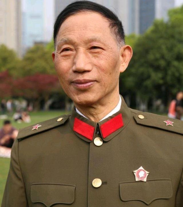 柳才久：中医反射疗法创始人，靠摸脚治病，获“一代宗师” 称号