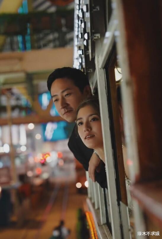 吴千语新年告白丈夫!和施伯雄过上流社会生活,笑出3层皱纹!