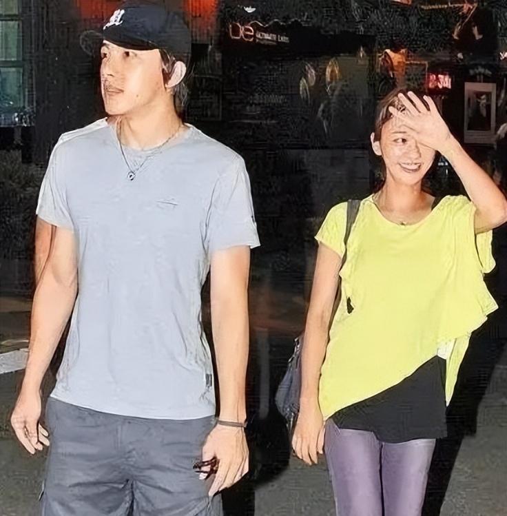 张静初|黄晓明锤上加锤,怒揭陈意涵“双面玉女”骗局,原来杨颖真没说谎