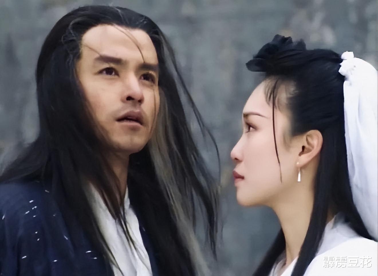 范文芳|52岁范文芳穿泳衣出镜,体型白嫩亲吻老公,曾演小龙女气质清冷