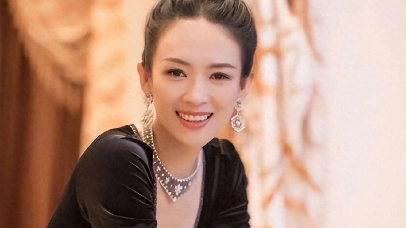 突然心疼章子怡！离婚后的她，再也不是国际章的那个劲儿了