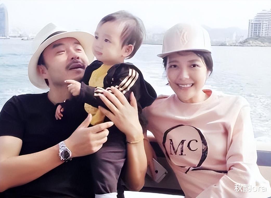 杨乐乐|主持人杨乐乐:被初恋抛弃后,转身嫁汪涵,婚后生一子幸福美满