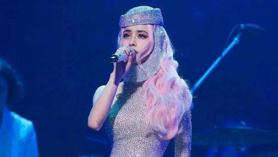 蔡依林|重返内娱捞金，蔡依林拒谈立场问题，借公益洗白，到底是谁在捧？