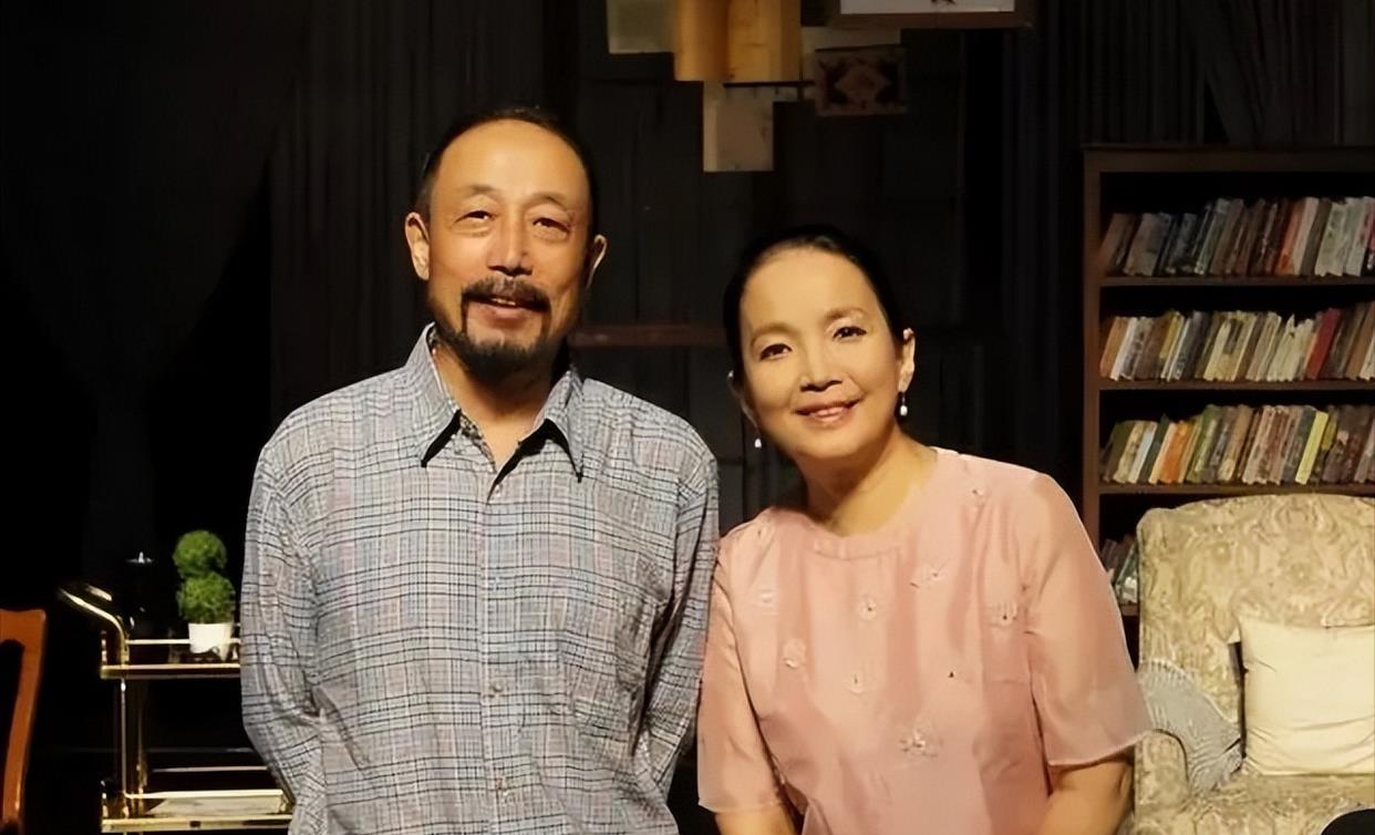 孙海英|66岁孙海英回应在美国捡垃圾，卖了21美金，他直言：不后悔