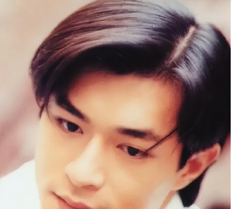 古天乐的尴尬折射了多少明星的病态:观众抛弃你时,真的连招呼都不打