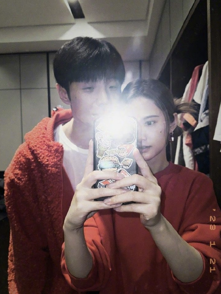 杨丞琳演唱会表白李荣浩:我人生遇到他,是我最大的幸福!太好嗑