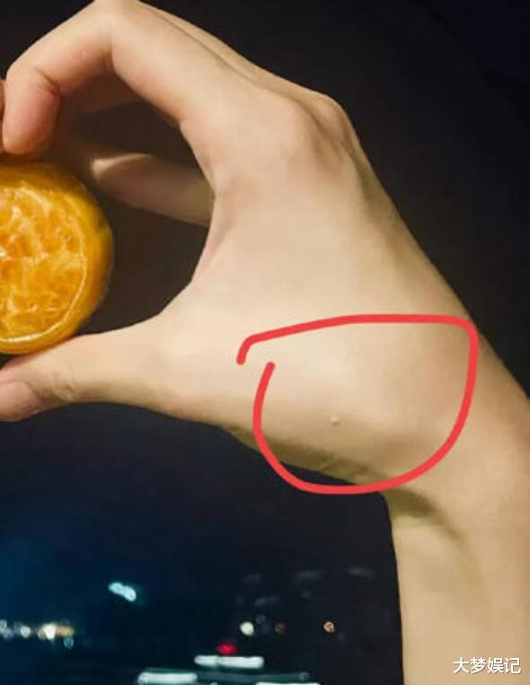 《长月烬明》邓为遭瞎传绯闻!起因来自陈郁灵1张“爱心月饼照”