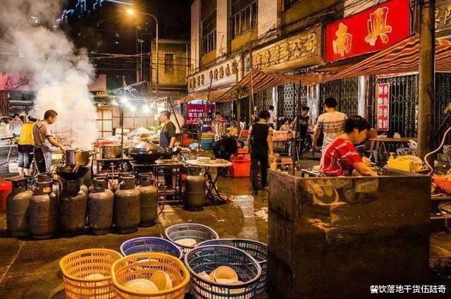 |餐饮老板：今年真奇怪，突然间就没生意了？不是复苏了吗？