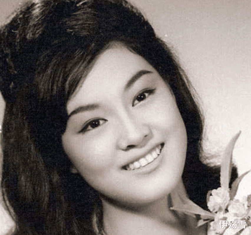 原配对小三最好的报复，她隐忍40年不挪窝，丈夫去世独揽百亿家产