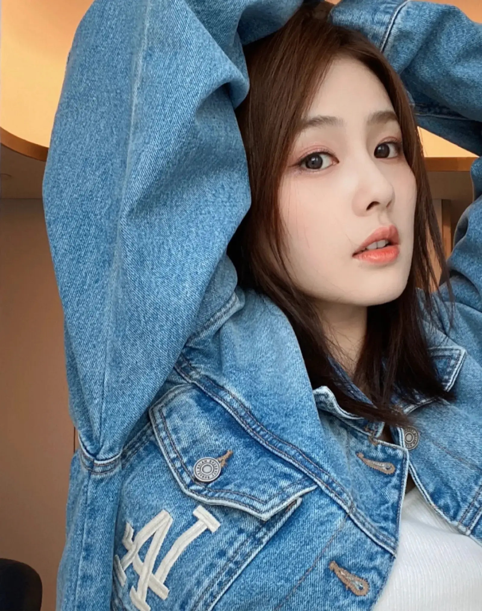 频繁被黑被骂被嘲讽，人美心善的白鹿，到底要忍到什么时候？