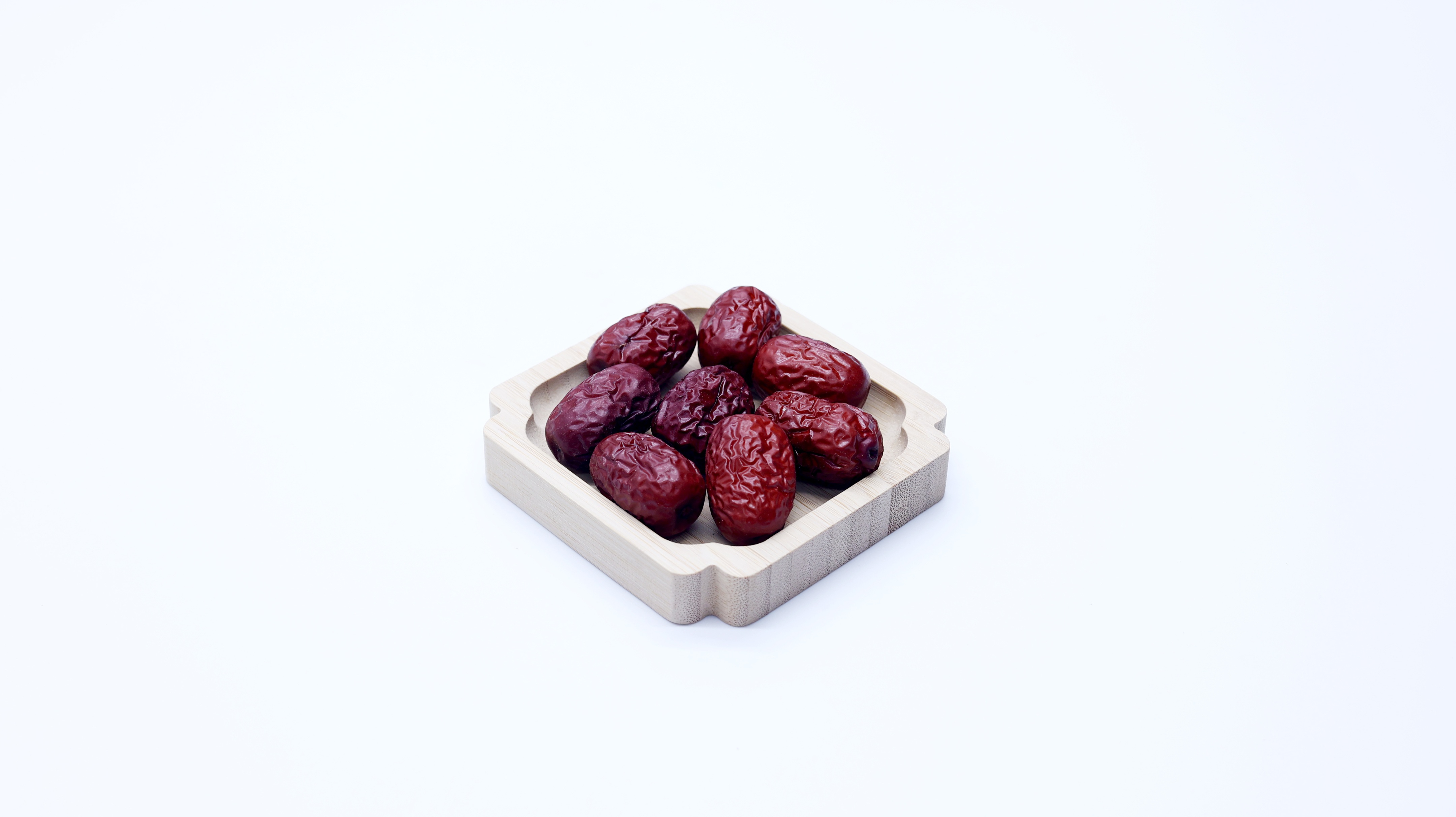 红枣虽然有营养，但是这6类人要慎吃，以免对健康不利