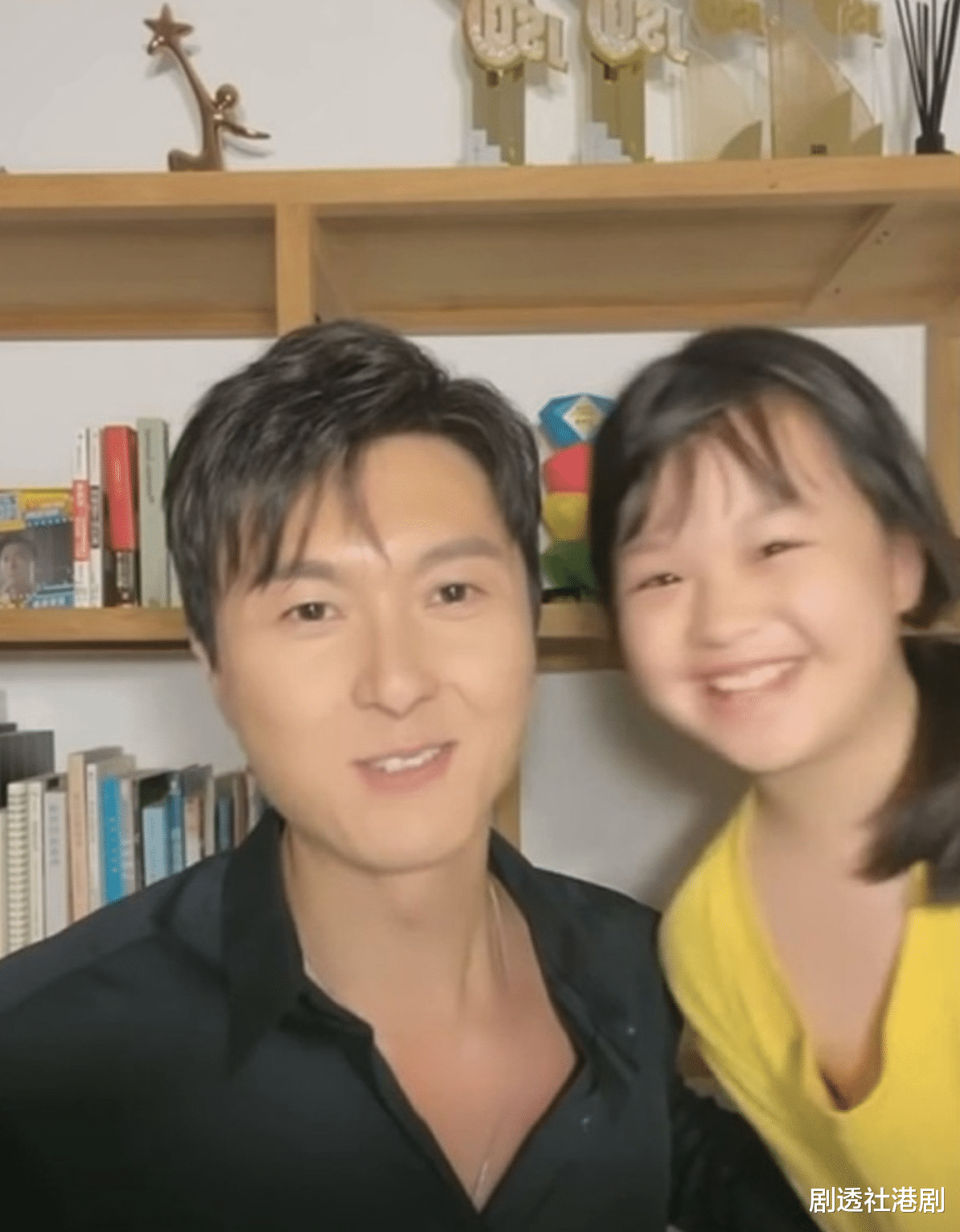 陈自瑶|成功跨界!TVB实力女星夺网红人气奖,自曝做演员越来越不容易