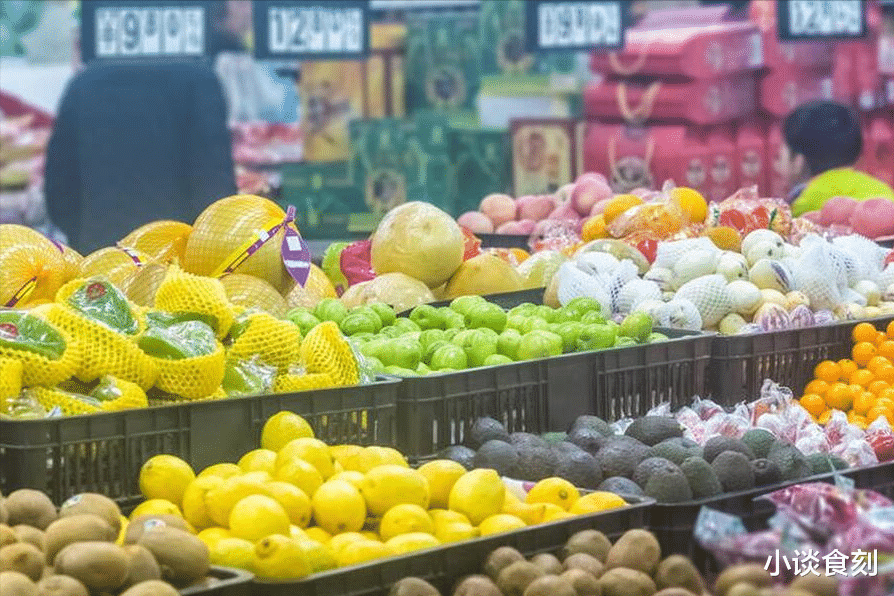 水果|同样是柚子,“红肉”和“白肉”哪个好?区别还真不小,别乱买了