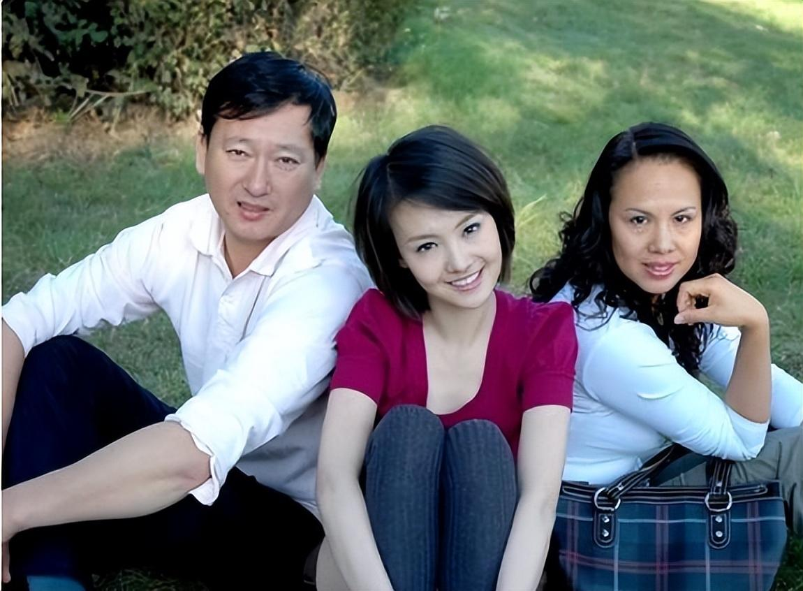 下一个蓝洁瑛?31岁的郑爽,头发稀疏目光呆滞