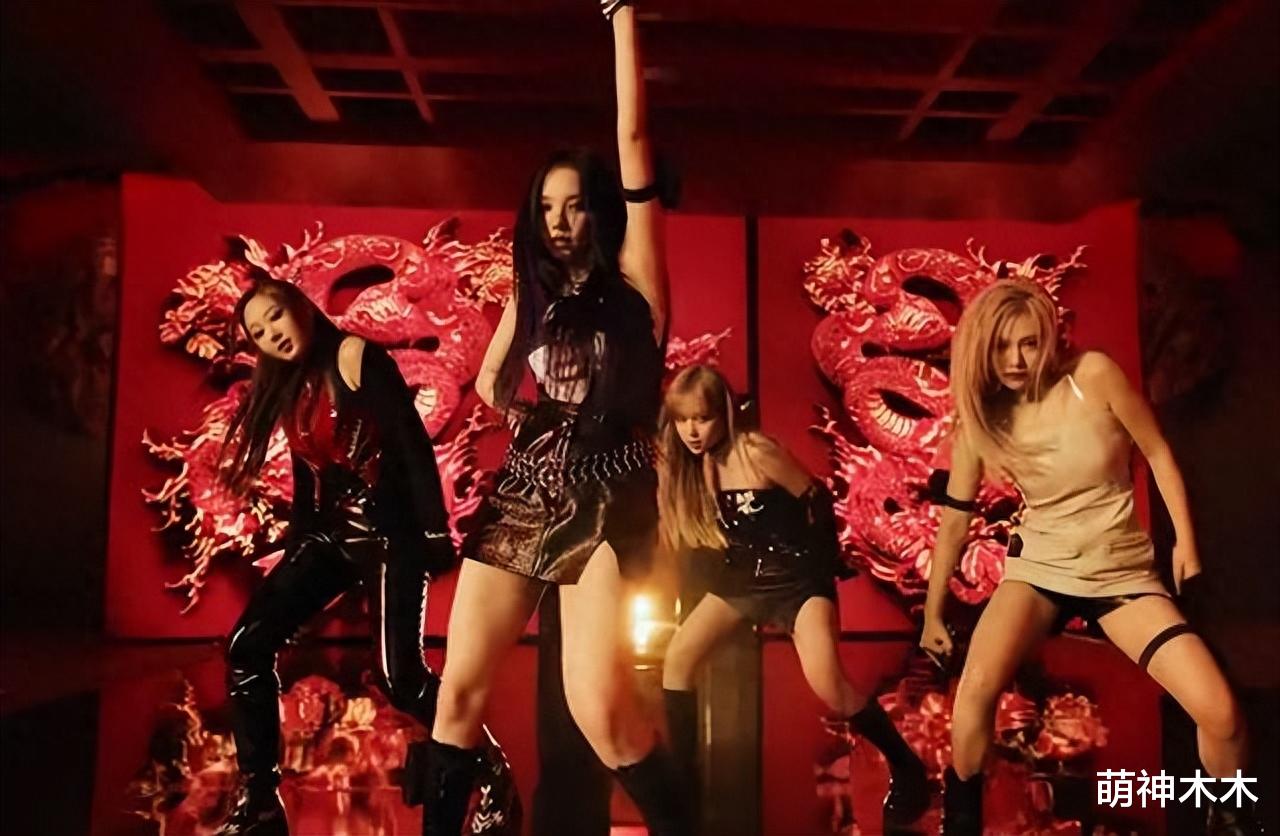 韩娱圈又来偷了!金智秀新片妆造抄袭刘诗诗,脸肿脖子粗遭群嘲