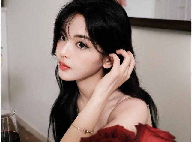 王鹤棣|杨幂王俊凯关系?王鹤棣陈钰琪恋情?杨超越跳槽?