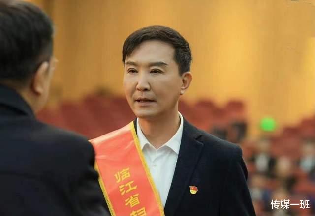 吕良伟|3位男星被质疑医美过度：吕良伟古天乐吴刚，双眼皮浮夸皱纹抢镜