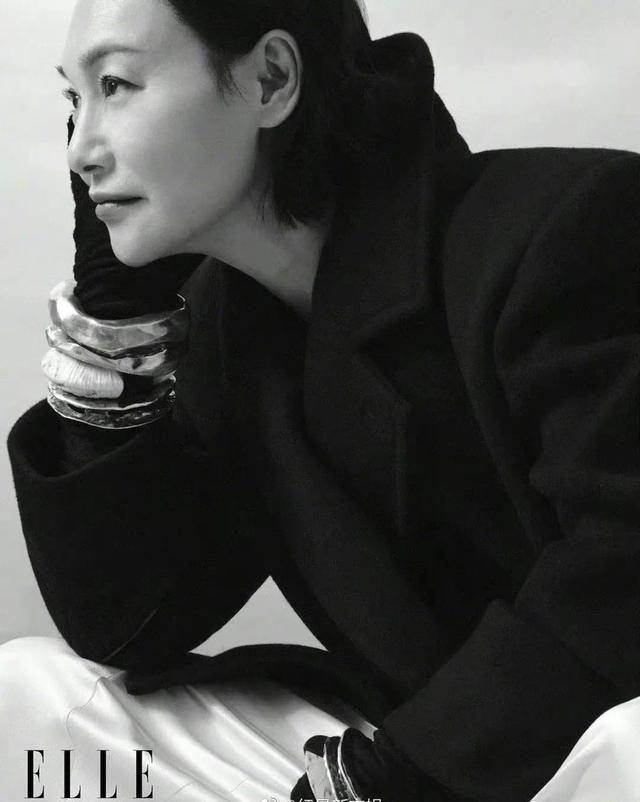 惠英红|惠英红飒爽英姿登上杂志封面