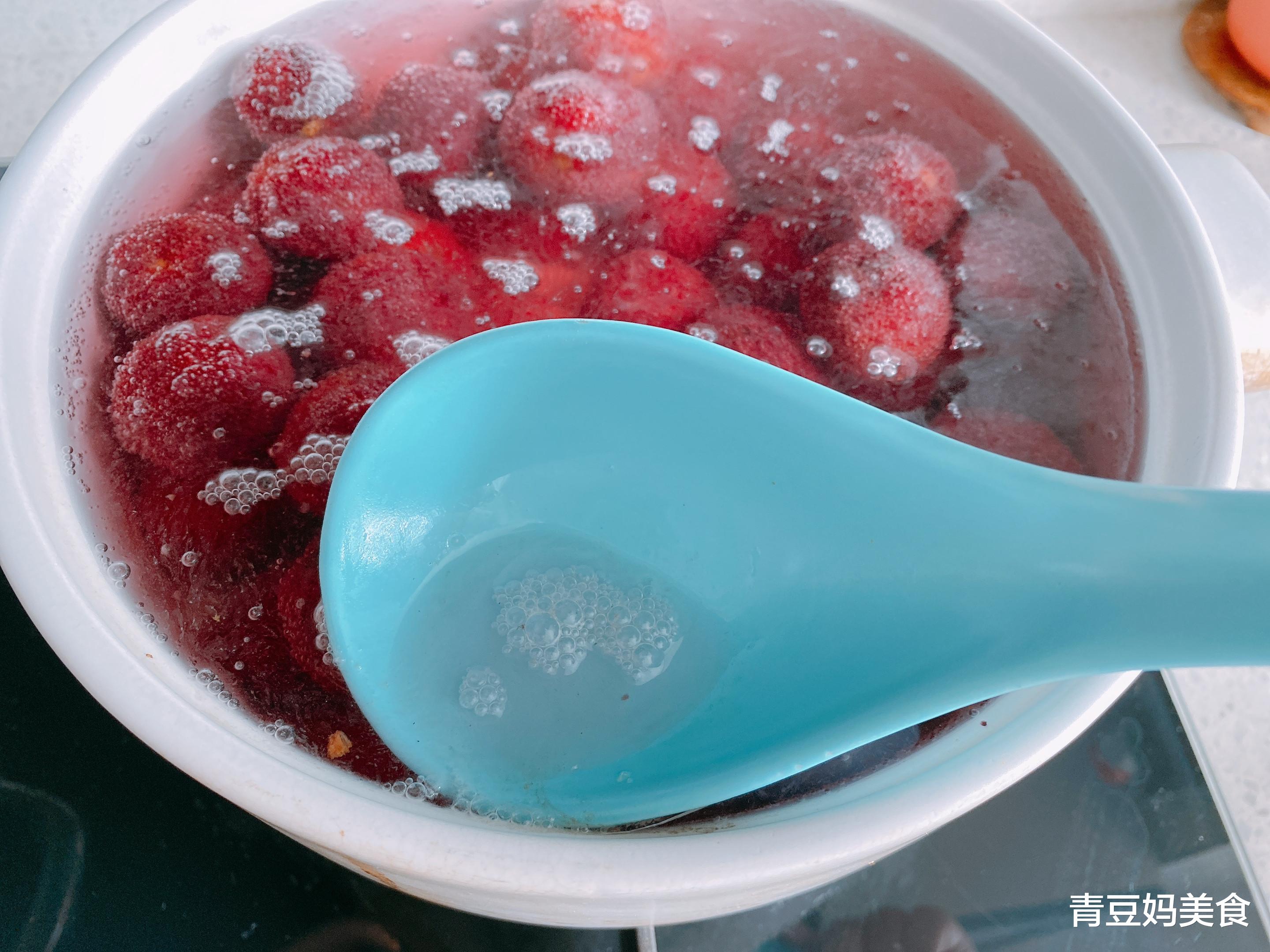 冰糖|夏天别错过杨梅罐头，2分钟学会，冰爽清甜，开胃补水，保质期久