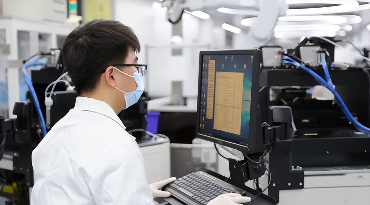 求职|“铁饭碗”岗位幸福度排名,公务员无缘前三,榜首着实羡煞众人