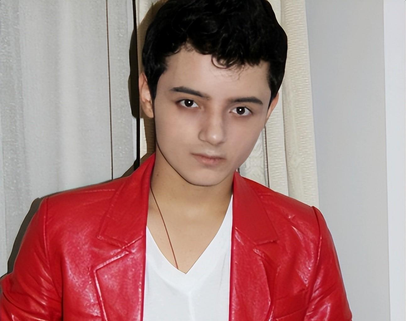 九位长“残”的童星:因为肥胖被北影拒绝,头秃沦为路人,丑态各异