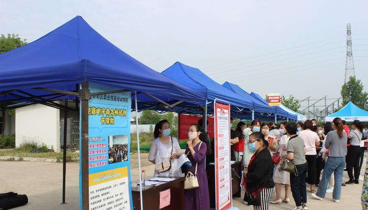 大学生|马云:我从来不看简历!文凭并不能代表你的能力!