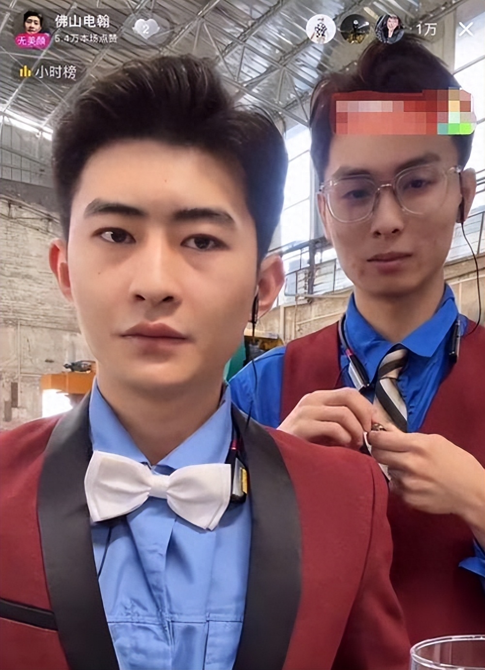 我就奇了怪了，是什么人捧红了这群跳梁小丑？