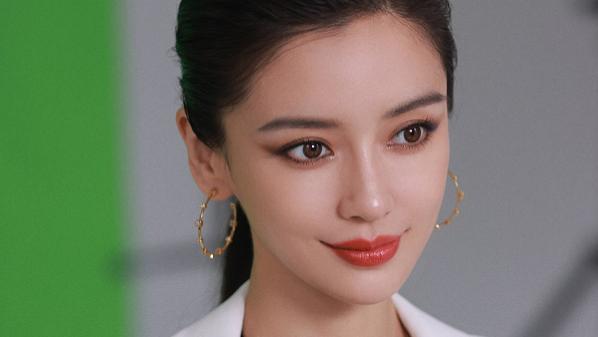 Angelababy|Angelababy被曝新恋情，男方身型穿搭神似邓伦，更多蛛丝马迹被扒