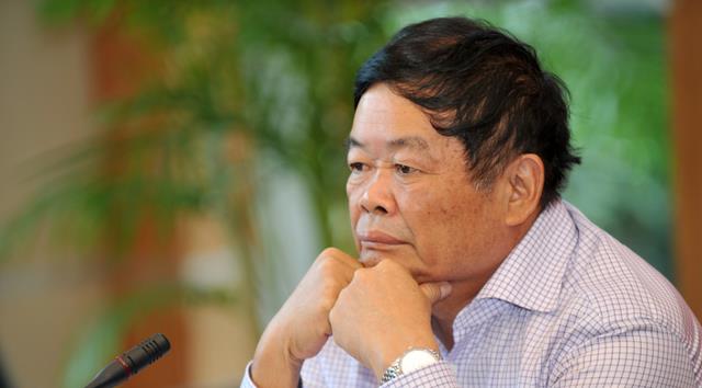 招聘|曹德旺谈大学生热衷考公,观点中肯却遭反驳,不如直说给你打工