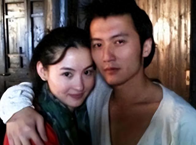 谢霆锋王菲纠缠史:“情史太乱”的代价在他们身上体现得淋漓尽致