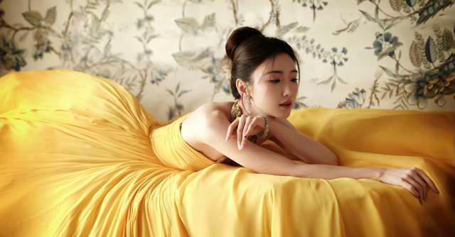 唐嫣|微博之夜85花杀疯！刘亦菲一骑绝尘，杨幂红黑女王，唐嫣溢出蜜糖