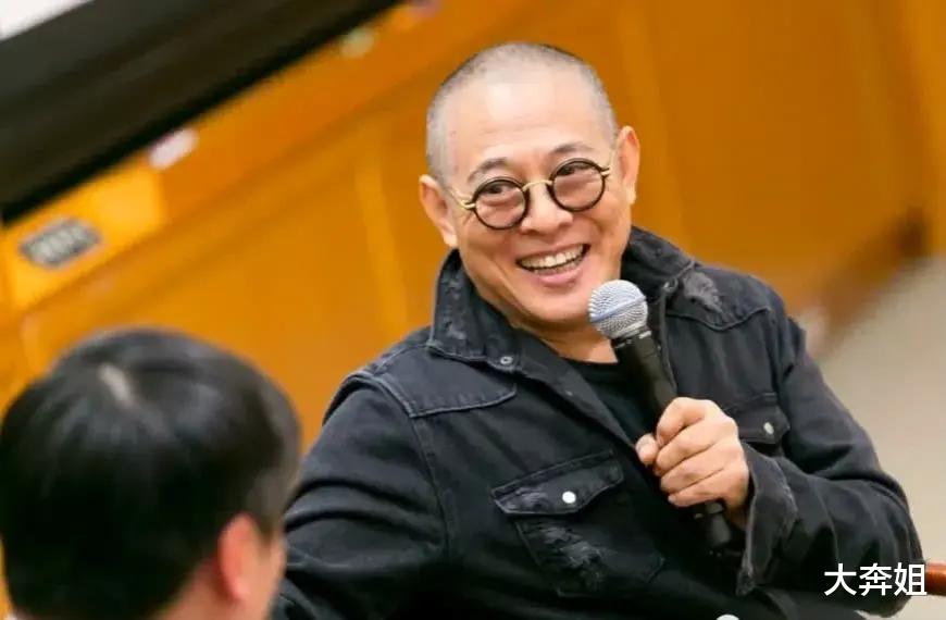 李嫣总算拿掉“兔唇”标签, 整容后美出新高度, 神似年轻时的王菲