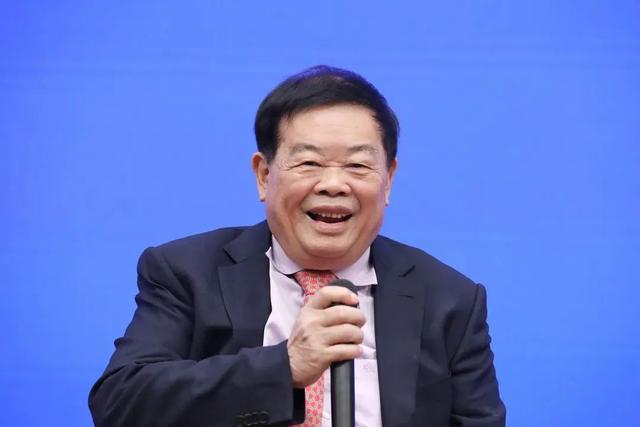 穿衣搭配|曹德旺炮轰特斯拉涨薪的真相