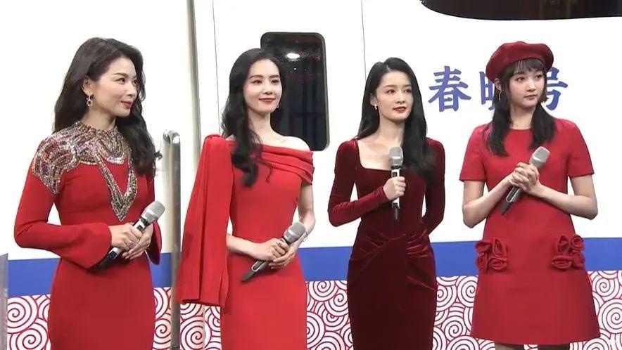 央视“照妖镜”：宋轶黄皮唐嫣干瘪关晓彤土气，唯有刘涛膀大腰圆