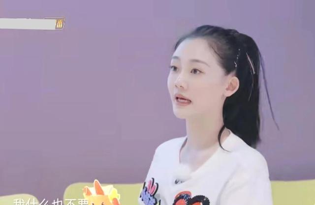 古力娜扎|苗苗不合群被骂惨,艾伦导游出现拯救苗苗口碑