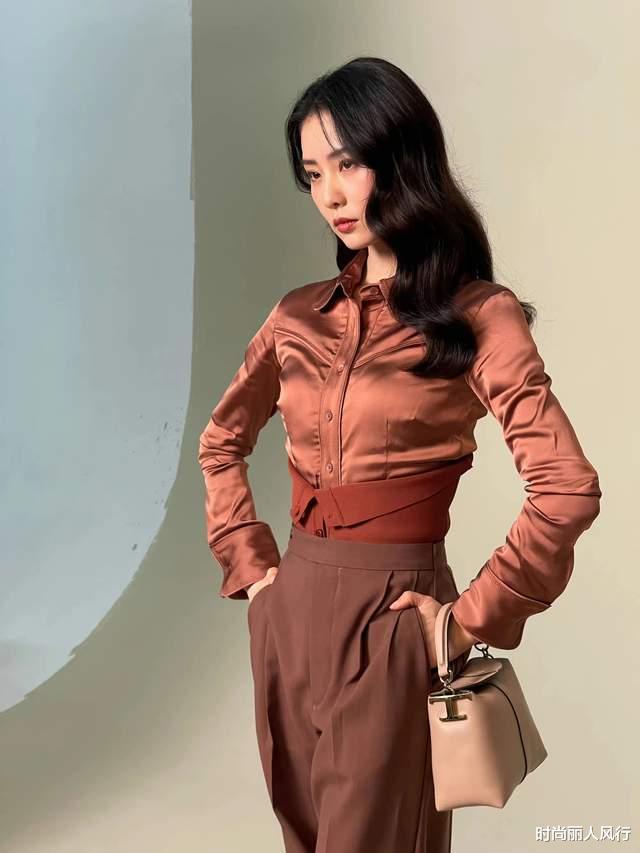 刘诗诗|刘诗诗新广告美貌封神!穿衬衫高级感满分,特意怼脸拍力证没整容