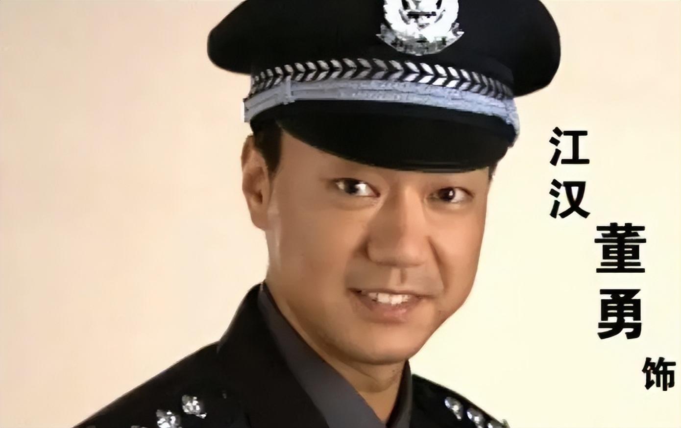 王家卫也没想到,请了九成上海演员,却被一个外地人出尽风头