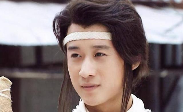 “隐瞒”我们四十年，原来他就是吴京爸爸，难怪吴京能够大红大紫