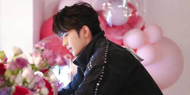 范丞丞|看完“先导片”才发现，范丞丞确实比蔡徐坤更适合《跑男》