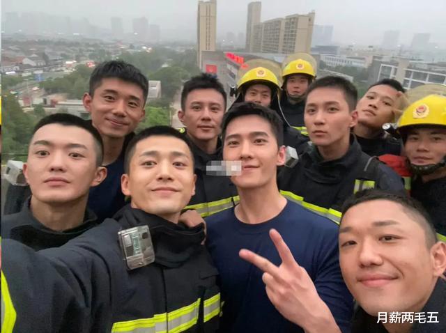 杨洋，你如果张一山一半清醒，也不至于被嘲讽得如此不堪